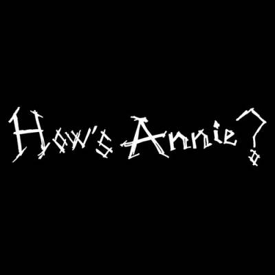 logo How's Annie